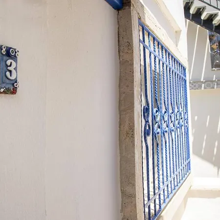 Central And Cozy House In Bodrum 아파트 *